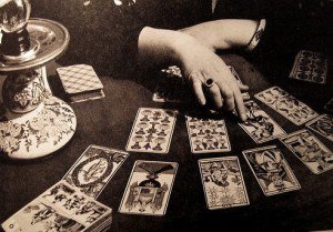 fortune-tellers-hands-w-marseilles-300x209-8297337